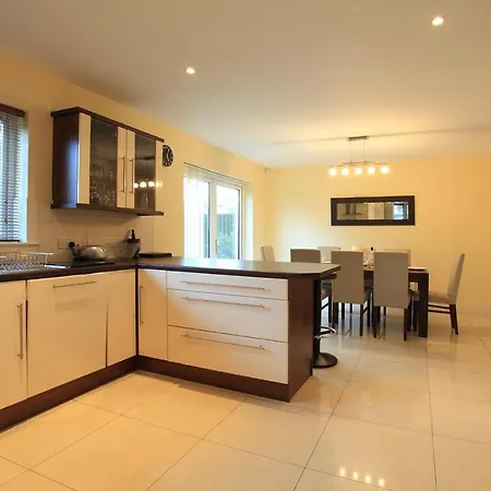 Ardmullen 4 Bed Detached Holiday - Walnut Villa Kenmare