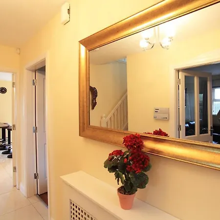 Villa Ardmullen 4 Bed Detached Holiday - Walnut Kenmare